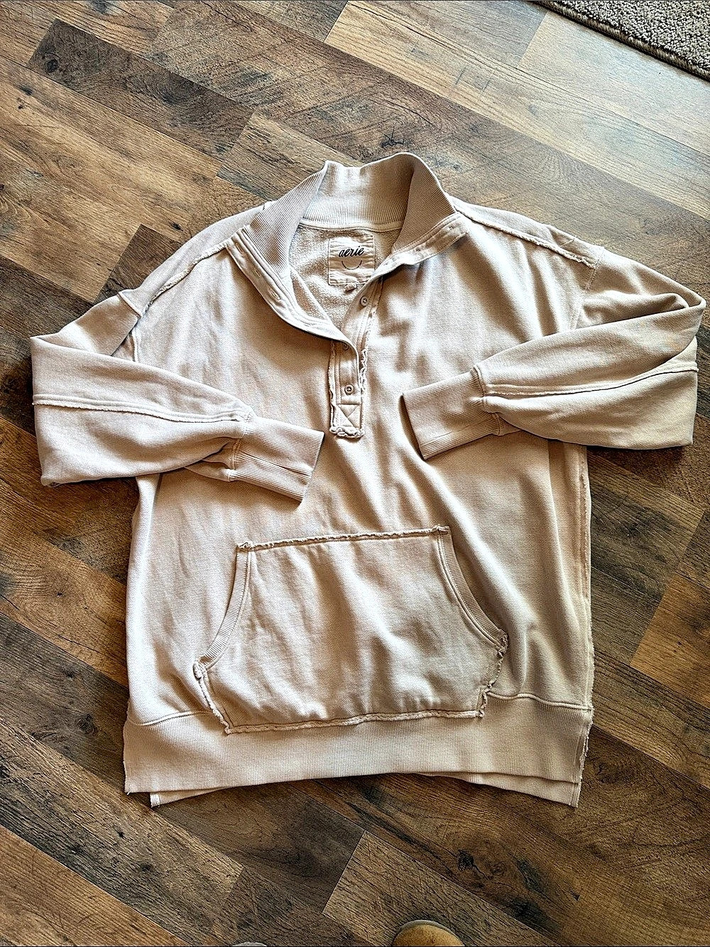 Aerie Sweatshirt Beige